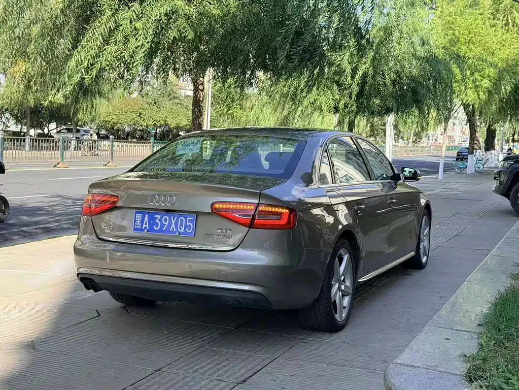 Audi A4L — миниатюра 4