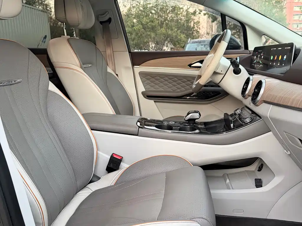 DONGFENG POPULAR YACHTS