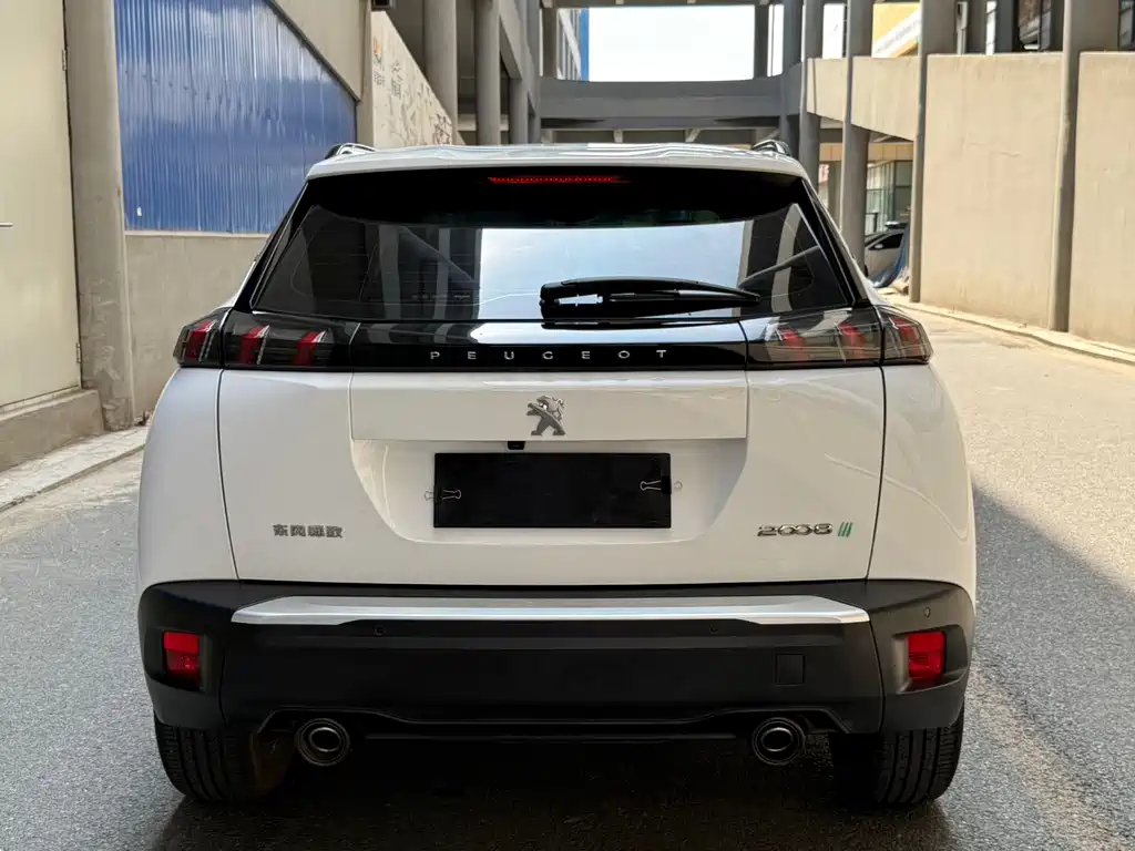 Peugeot 2008 — миниатюра 5