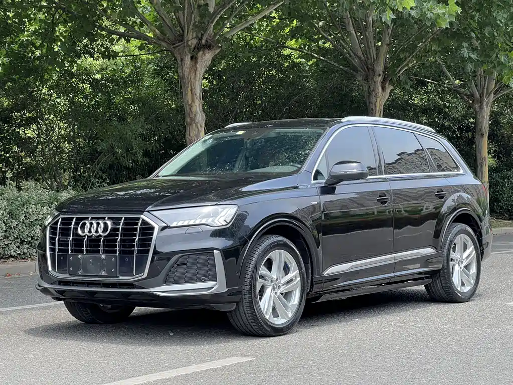 Audi Q7 2021 45 TFSI quattro S line Sport