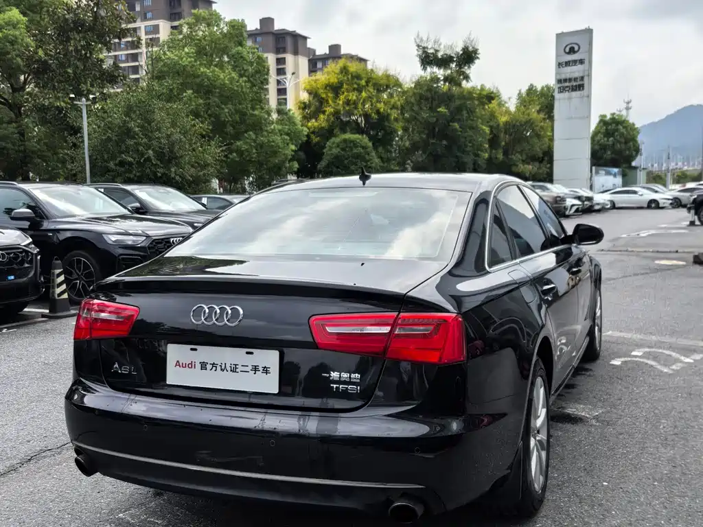 Audi A6L — миниатюра 9