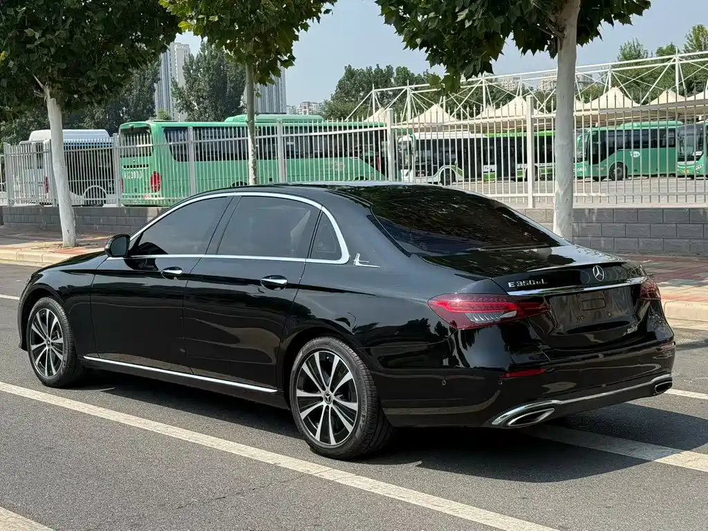 Mercedes-Benz E-Class New Energy — миниатюра 19