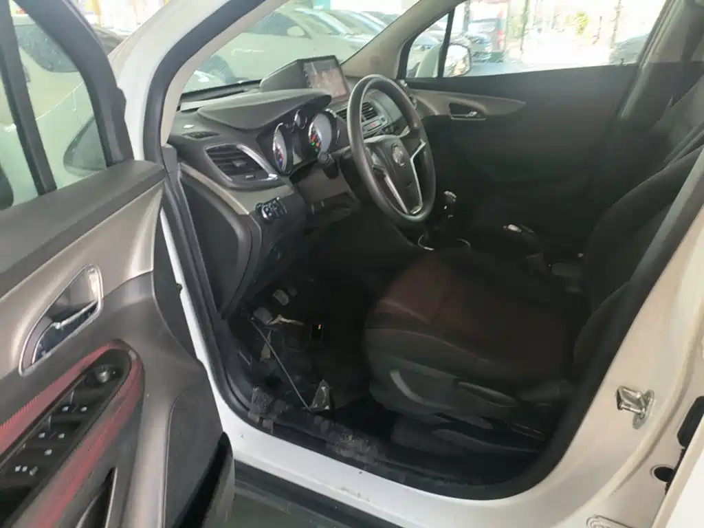 Buick Encore — миниатюра 16