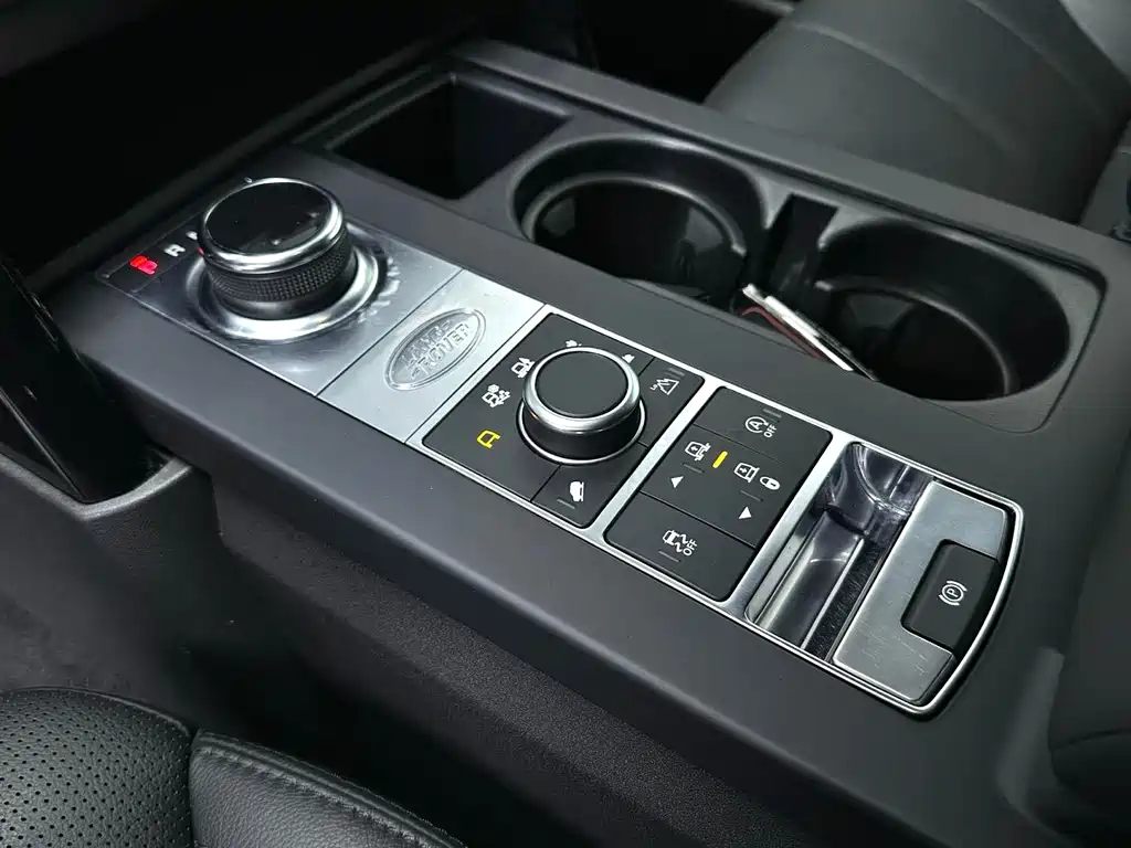 Land Rover Discovery — миниатюра 8