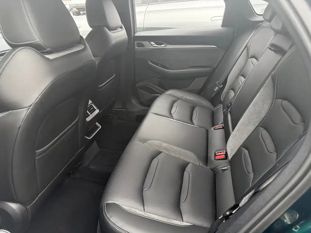 Geely Xingrui — миниатюра 13