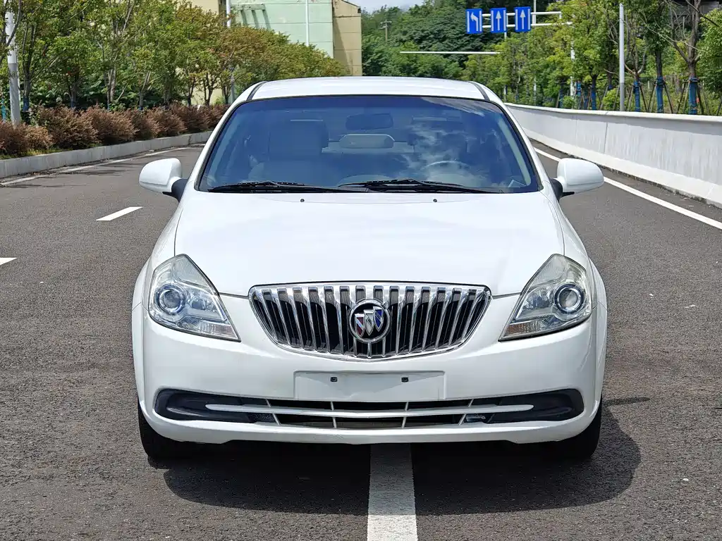 Buick Excelle — миниатюра 2
