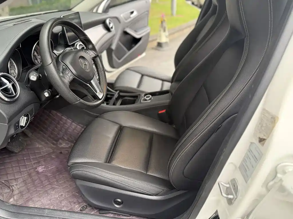 Mercedes-Benz GLA — миниатюра 6