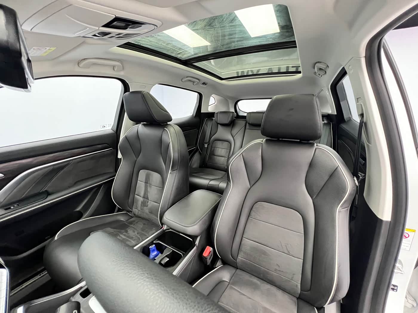 Haval Haval H6 1.5 л 2022 г. Белый, пробег 28000 км