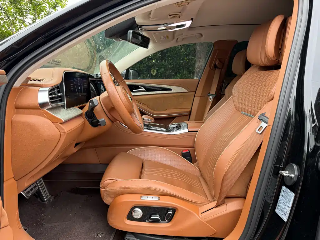Hongqi H9 2020 2.0T