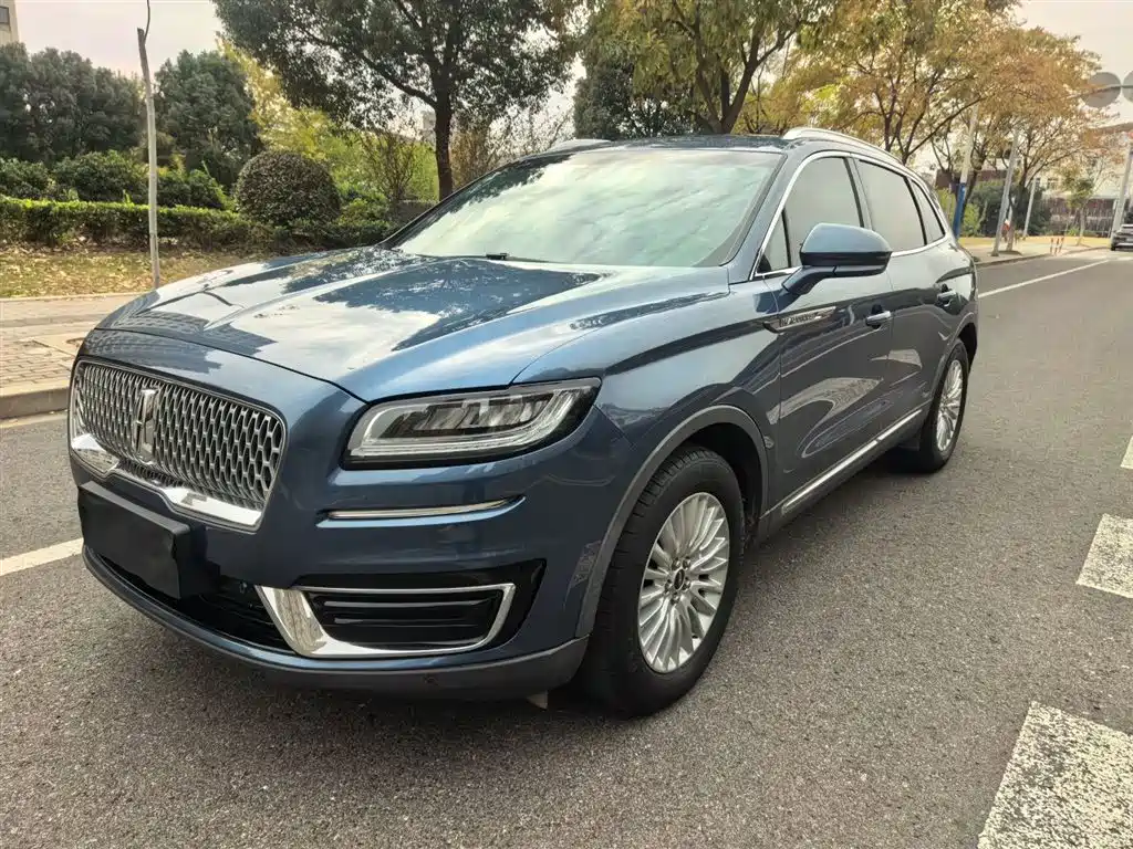 Lincoln Nautilus (Import) 2020