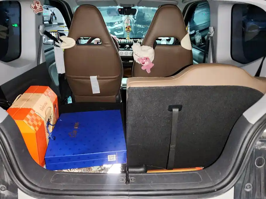 Wuling MINIEV — миниатюра 4