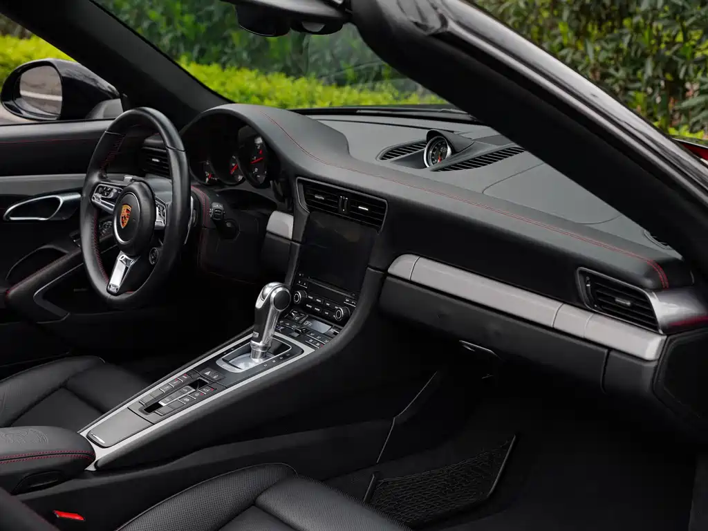 Porsche 911 Targa 4 3.0T, фото 10
