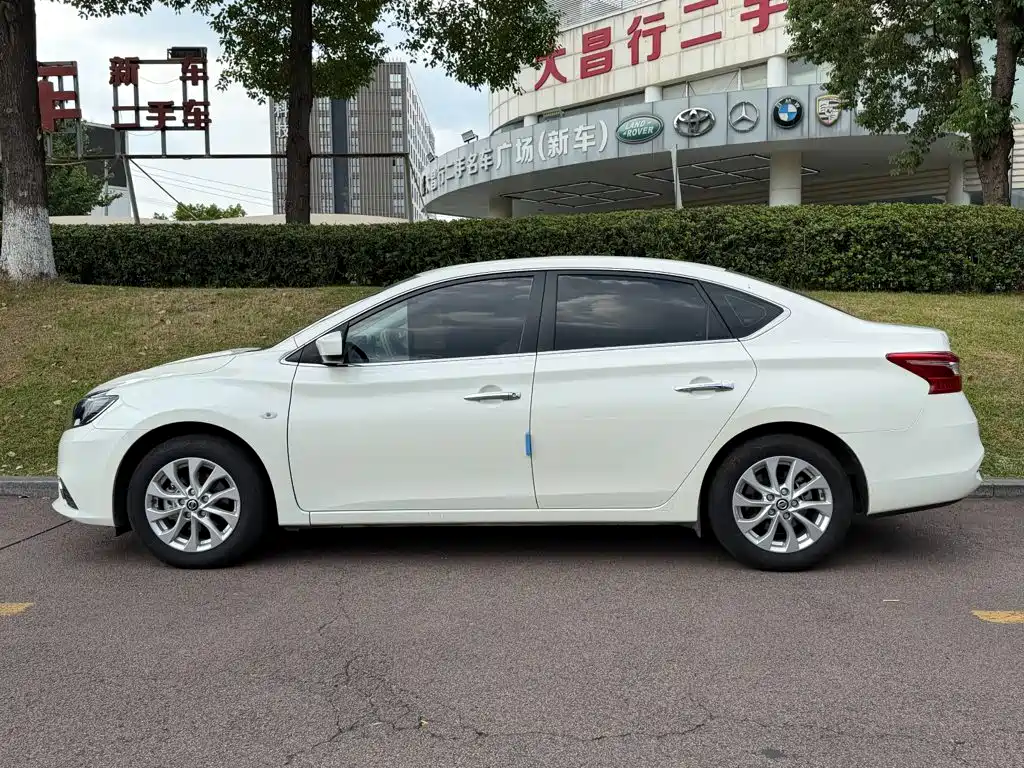 Nissan Sylphy — миниатюра 3