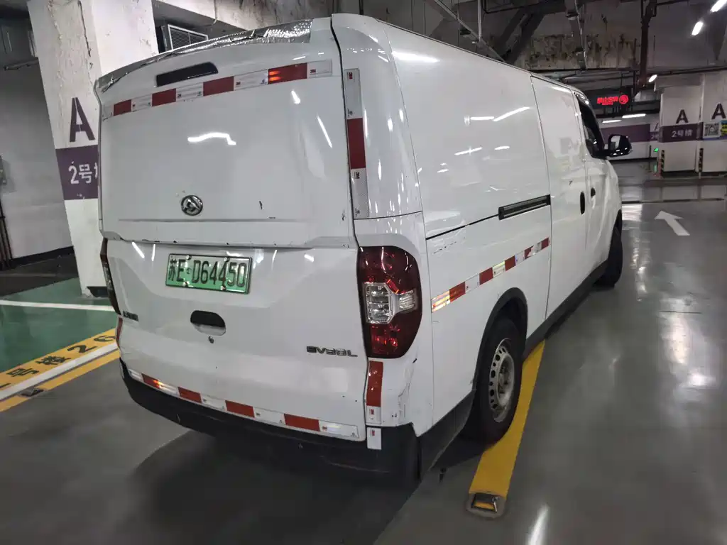MAXUS EV30 — миниатюра 4