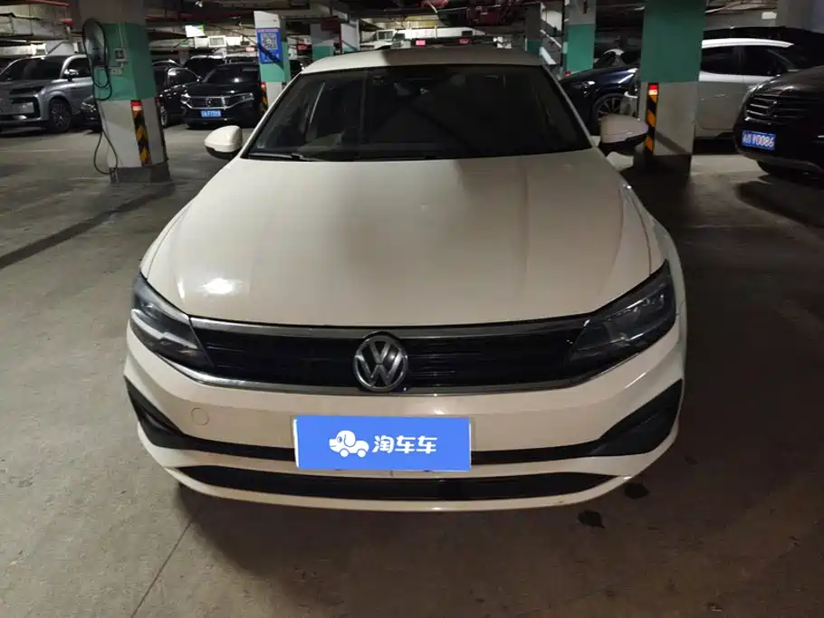 Volkswagen Lamando — миниатюра 2