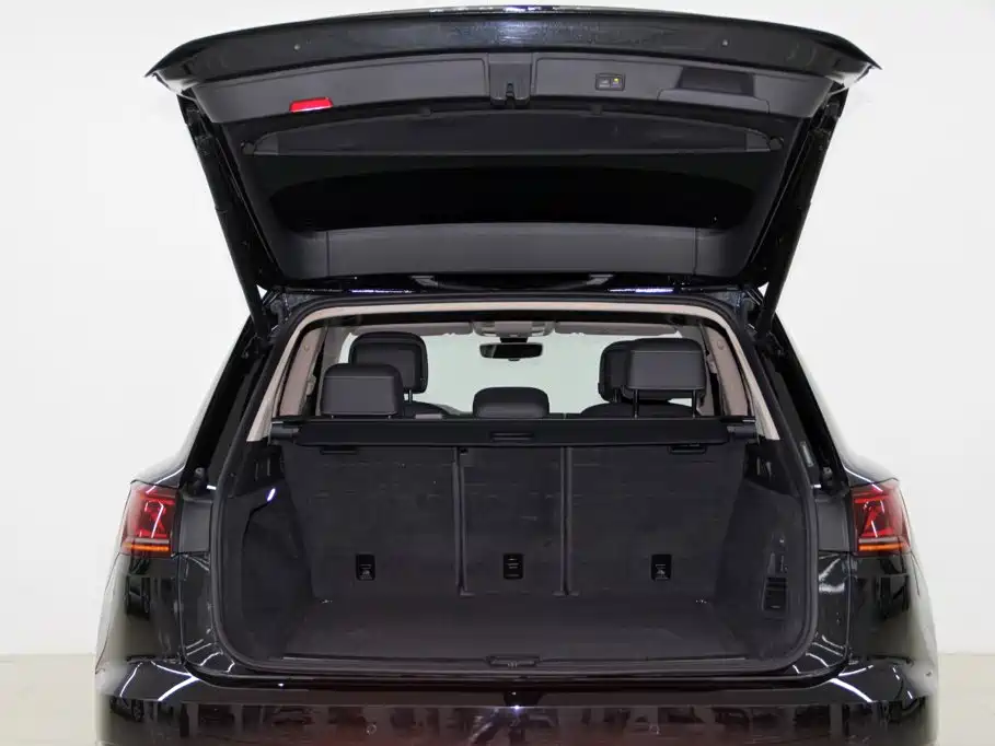 Volkswagen Touareg — миниатюра 34