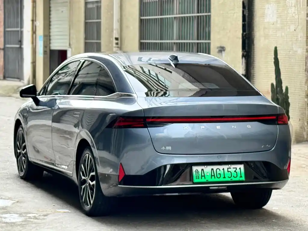 XPeng P5 — миниатюра 13