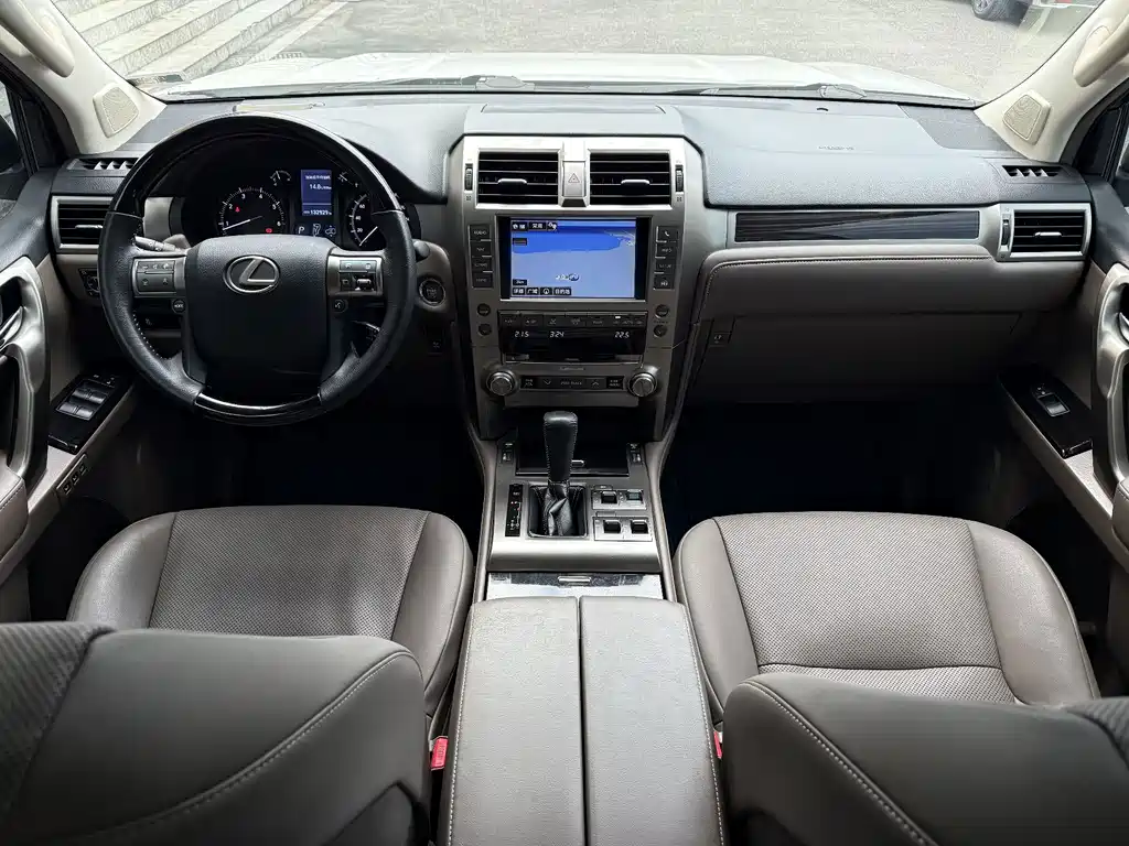 Lexus GX — миниатюра 6