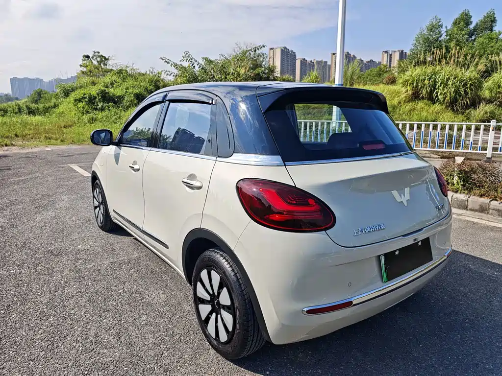Wuling Bingo — миниатюра 4