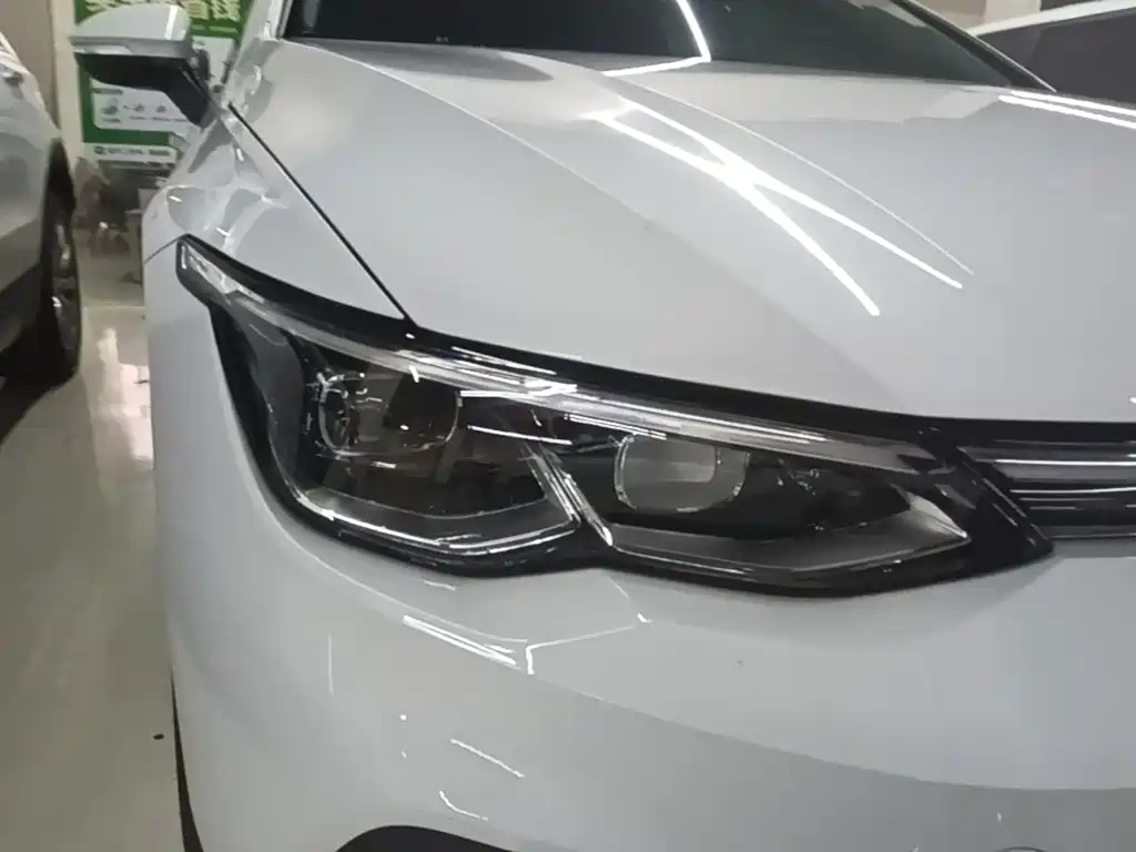 Volkswagen Golf — миниатюра 9