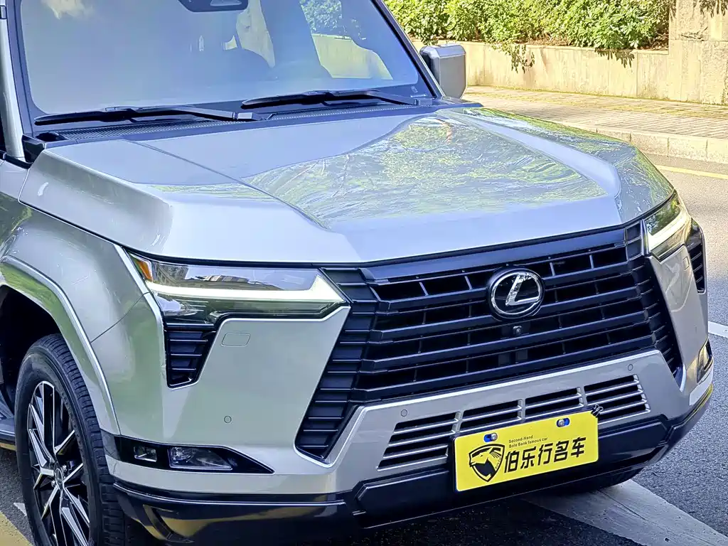 Lexus GX — миниатюра 4