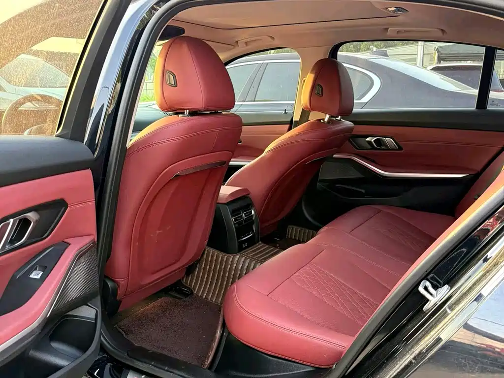 BMW i3 2022 eDrive 35 L