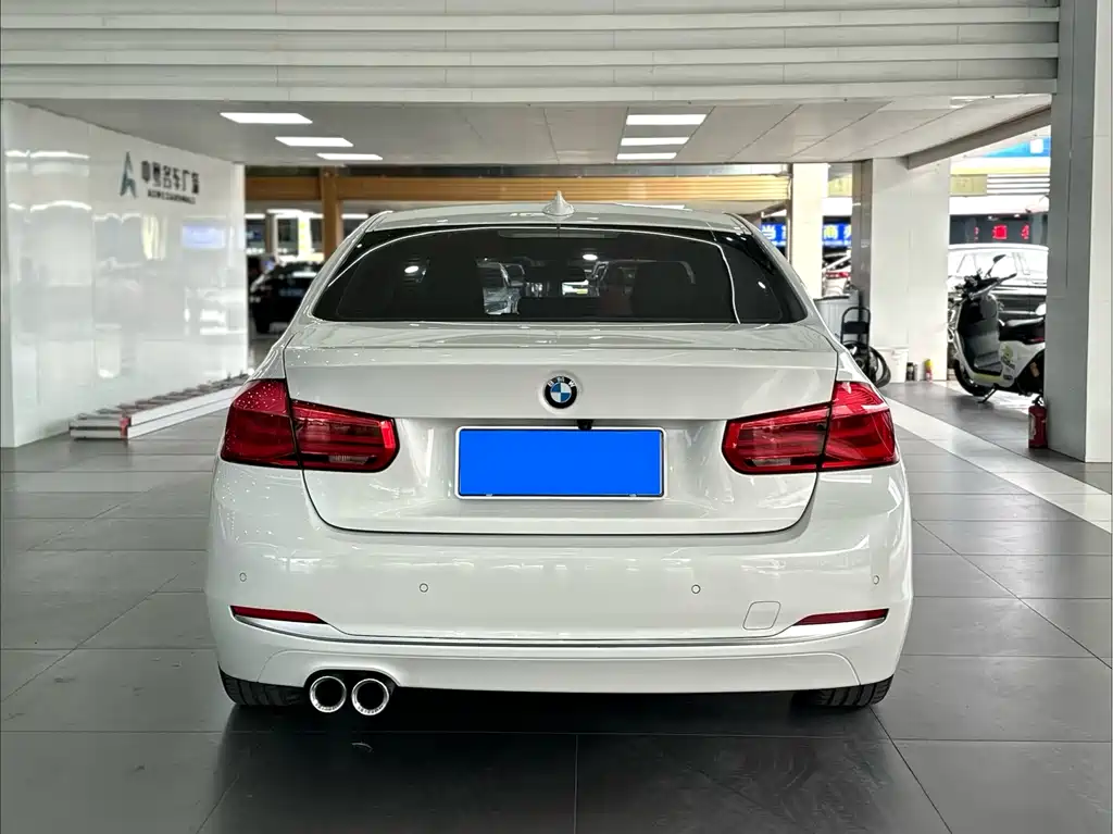 BMW 3 Series — миниатюра 15