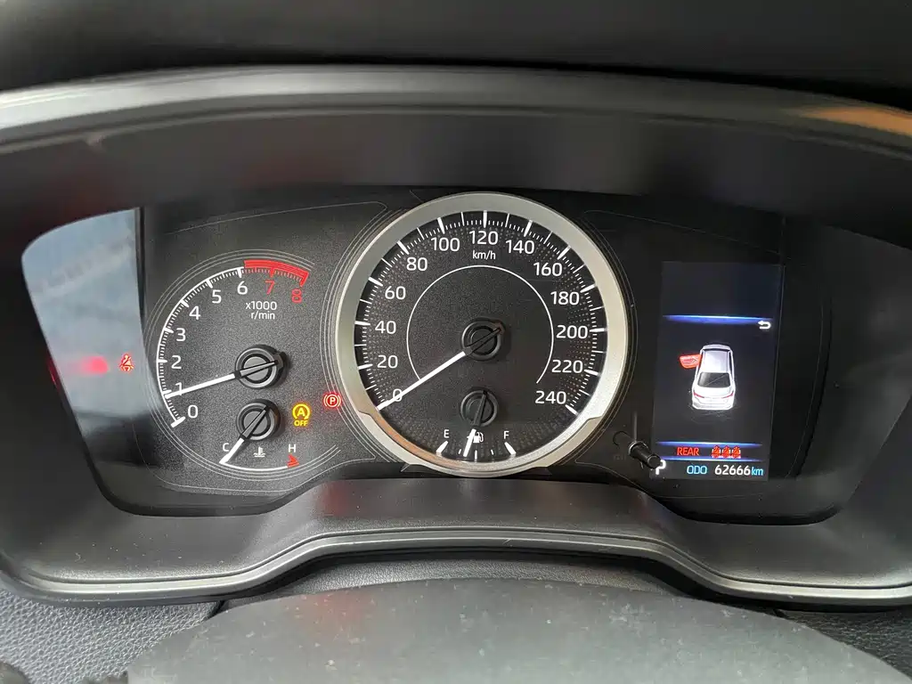 Toyota Corolla — миниатюра 15