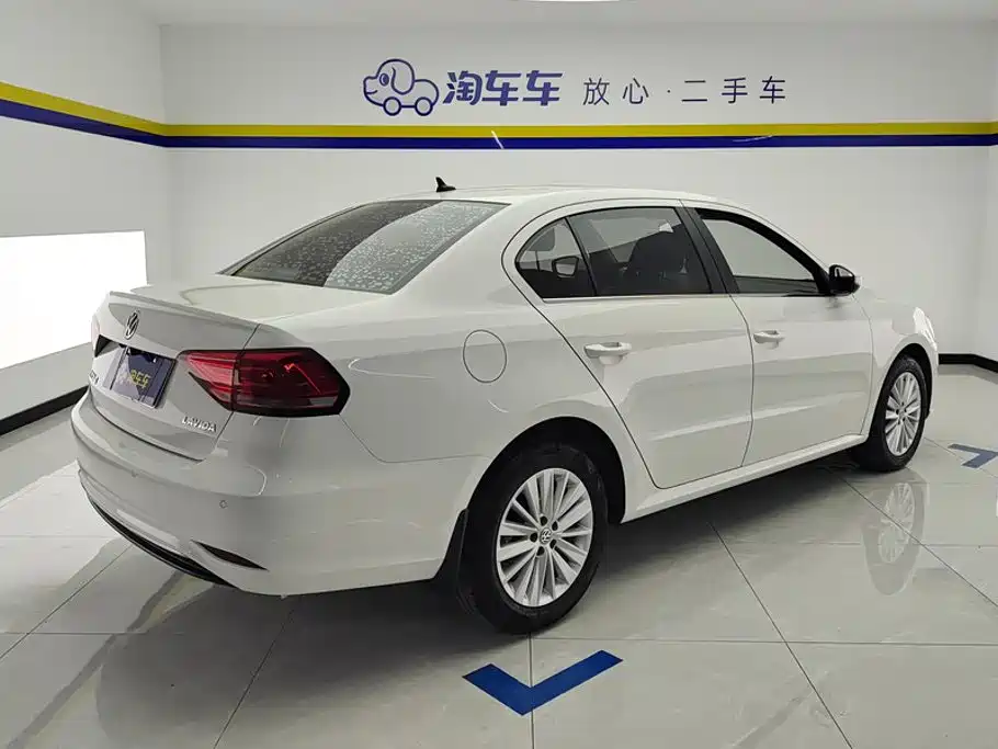 Volkswagen Lavida — миниатюра 3