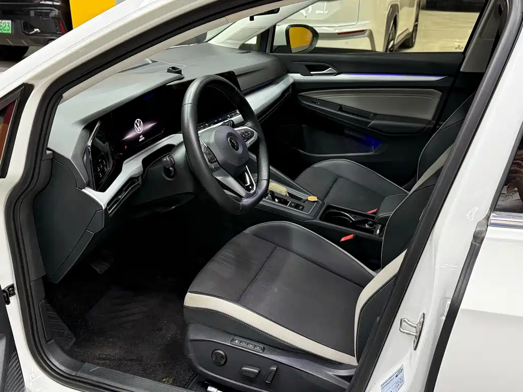 Volkswagen Golf — миниатюра 9