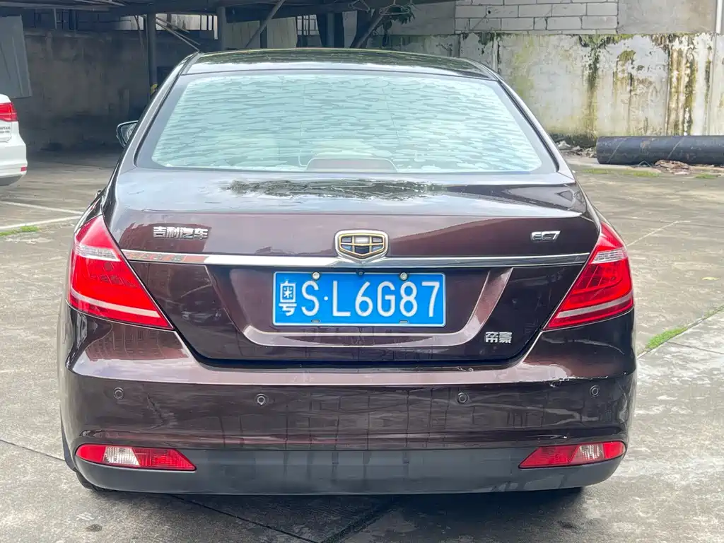 Geely Emgrand — миниатюра 5