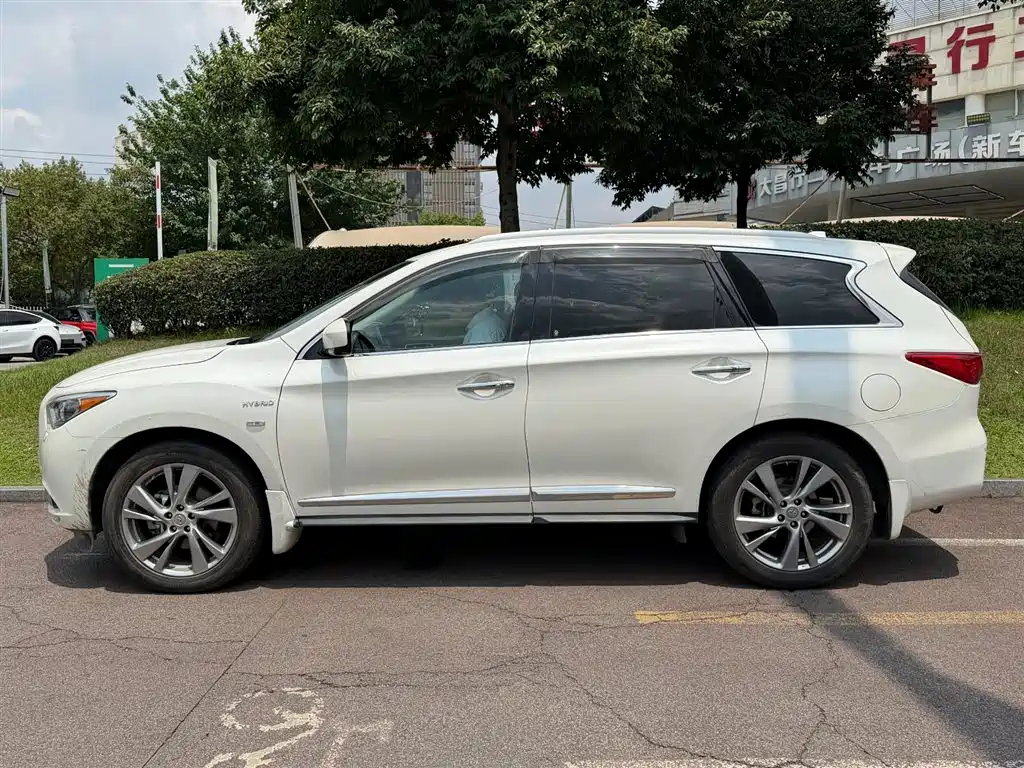Infiniti QX60 2014 2.5 S/C Hybrid