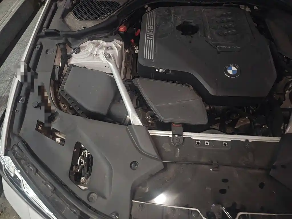 BMW 5 Series — миниатюра 20