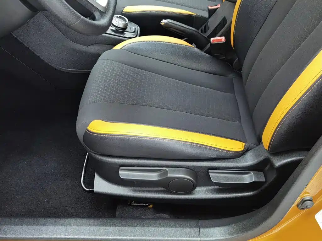 Baojun 310 — миниатюра 20