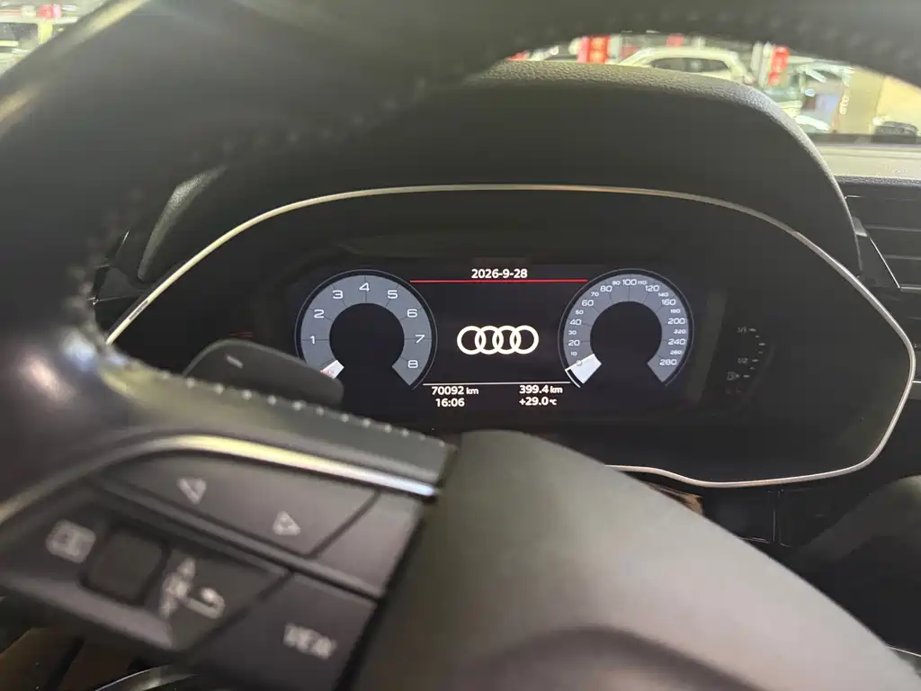 Audi Q3 — миниатюра 6