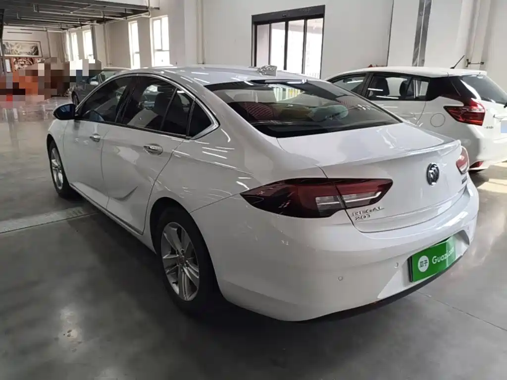Buick Regal — миниатюра 5