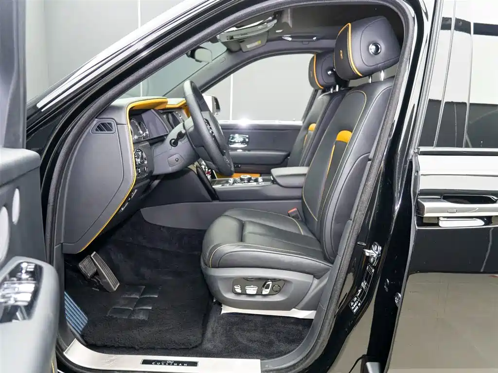 Rolls-Royce Cullinan 2020 Black Badge