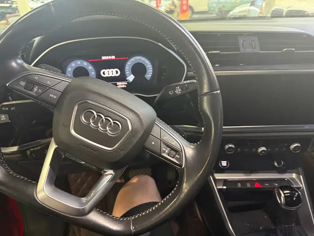 Audi Q3 — миниатюра 7