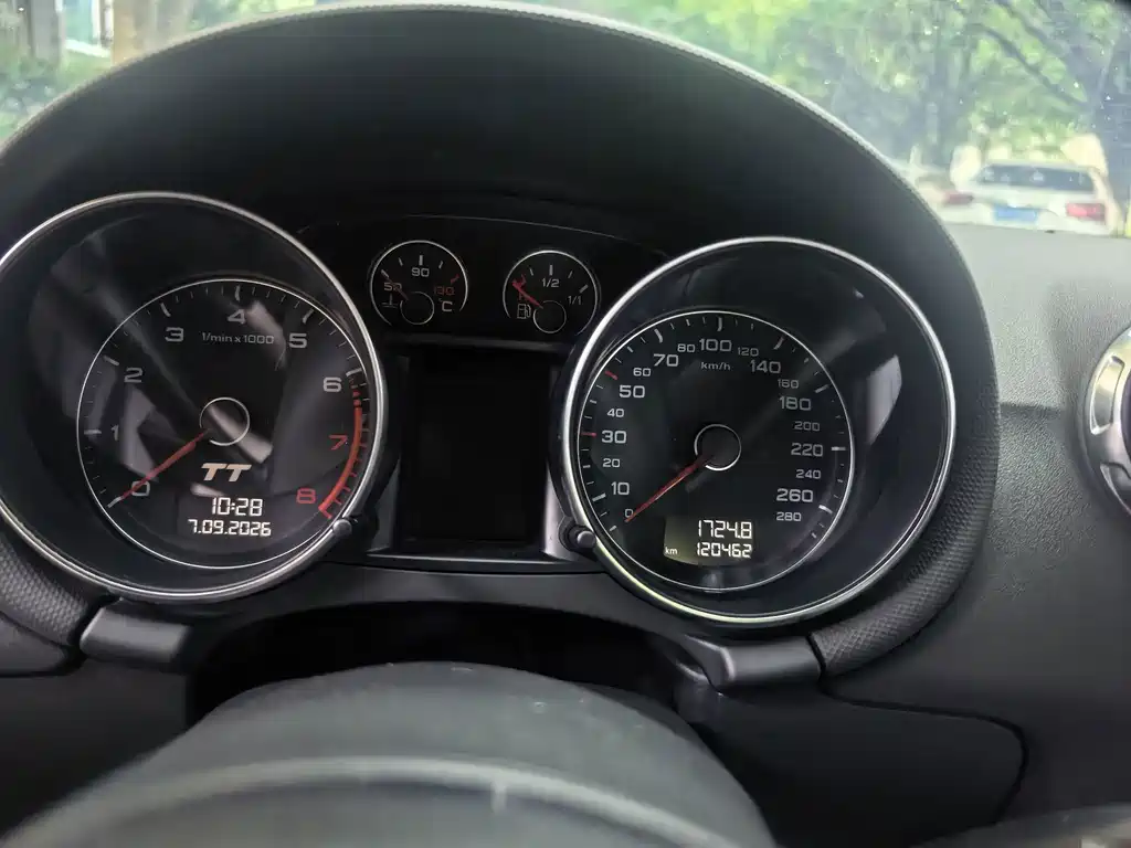 Audi TT — миниатюра 6