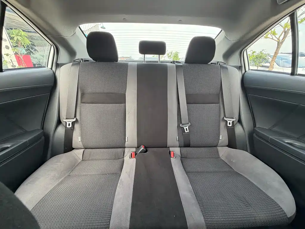 Toyota Vios — миниатюра 12