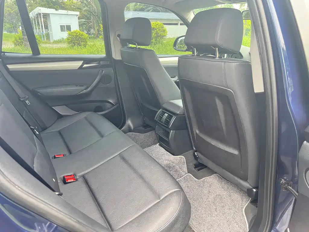 BMW X3 (Import) — миниатюра 14