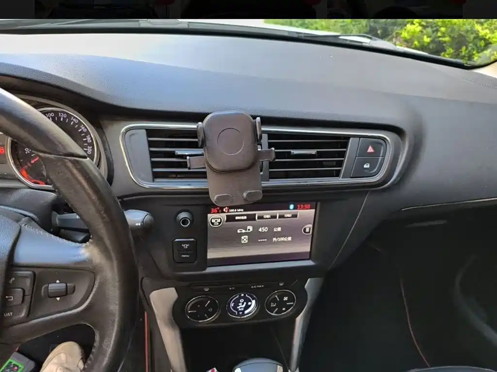 Citroen C3-XR — миниатюра 14