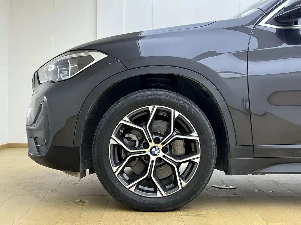 BMW X1 — миниатюра 4
