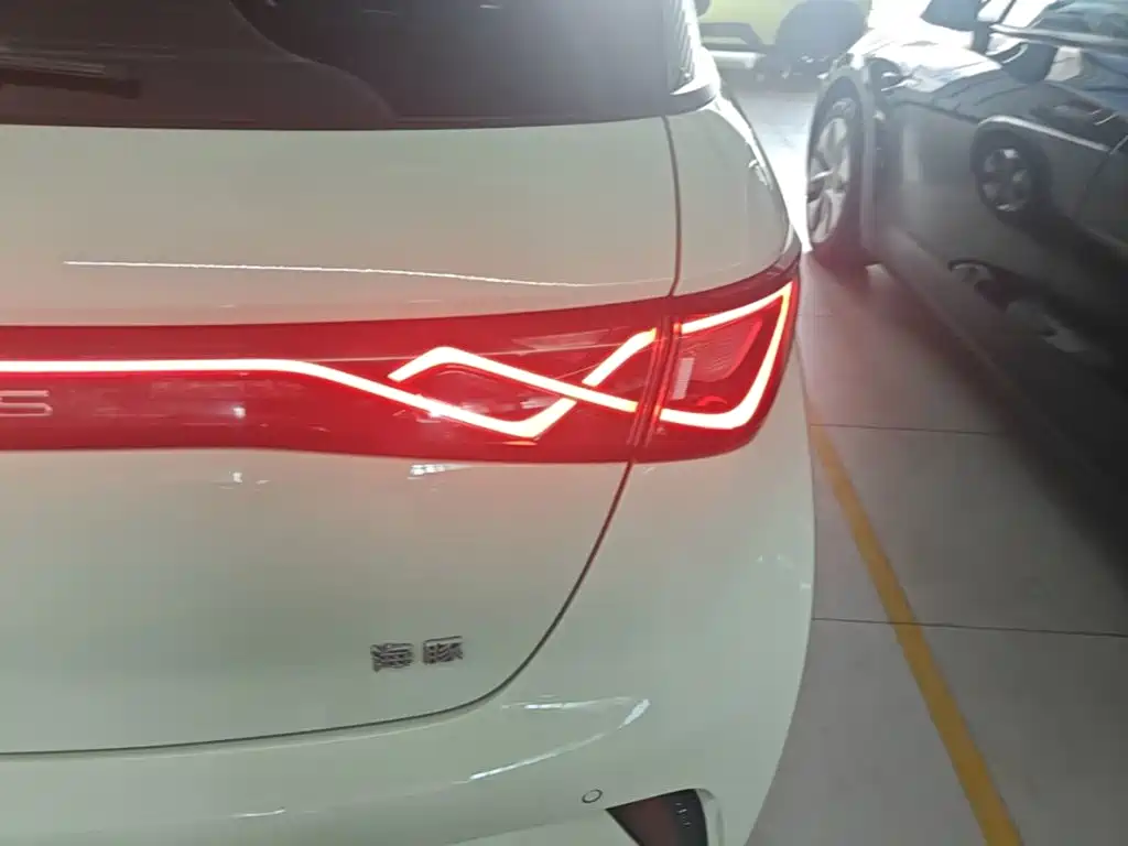 BYD Dolphin 2025 420km Freedom