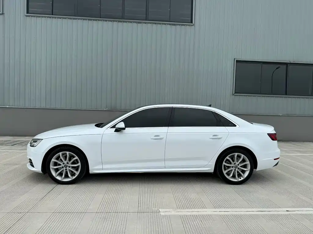 Audi A4L — миниатюра 3