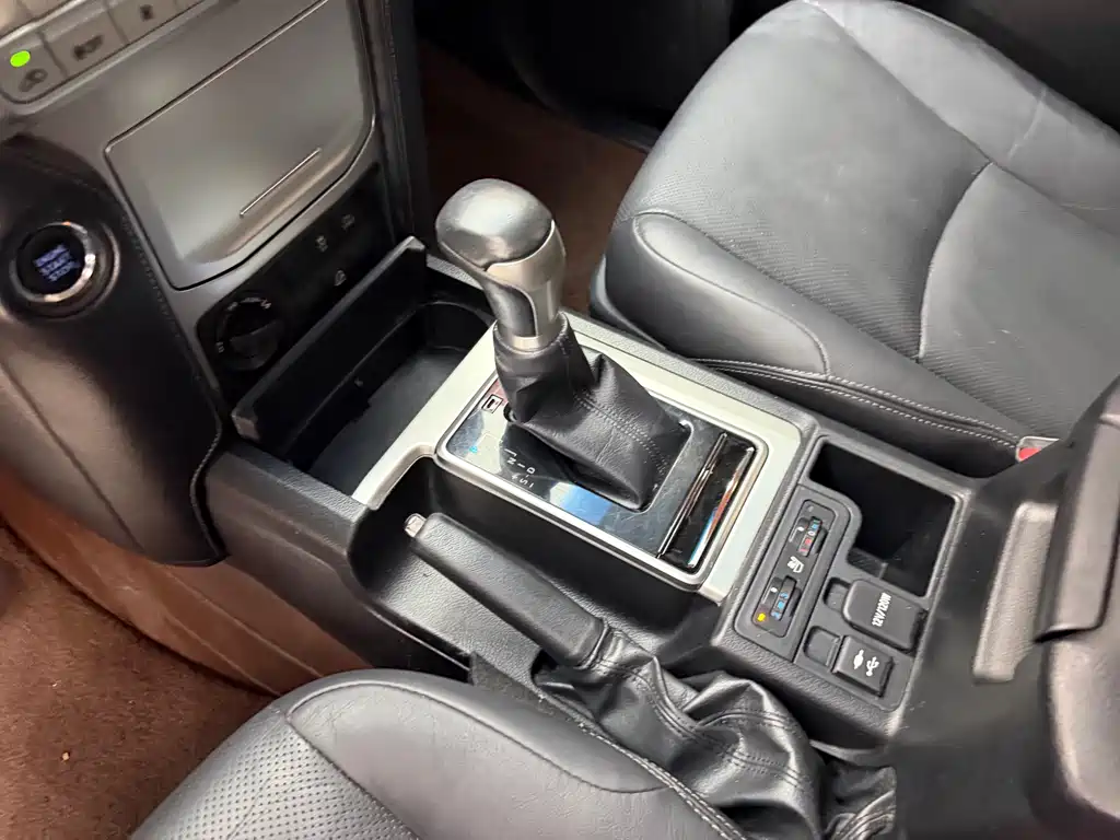 Toyota Land Cruiser Prado 2018 3.5L AT TX-L