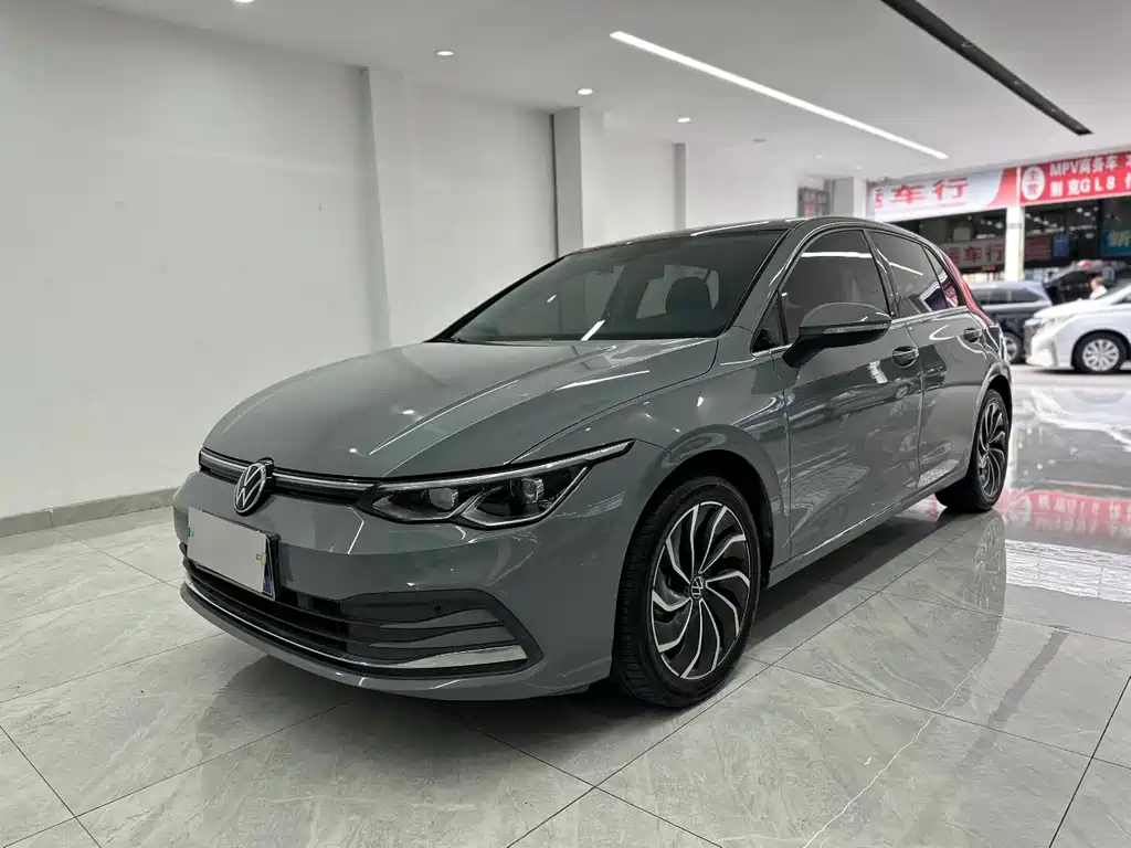Volkswagen Golf 2022