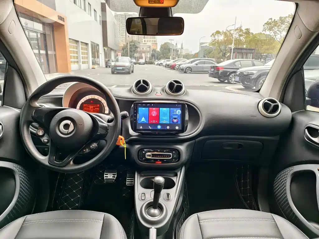 smart Smart Fortwo — миниатюра 9