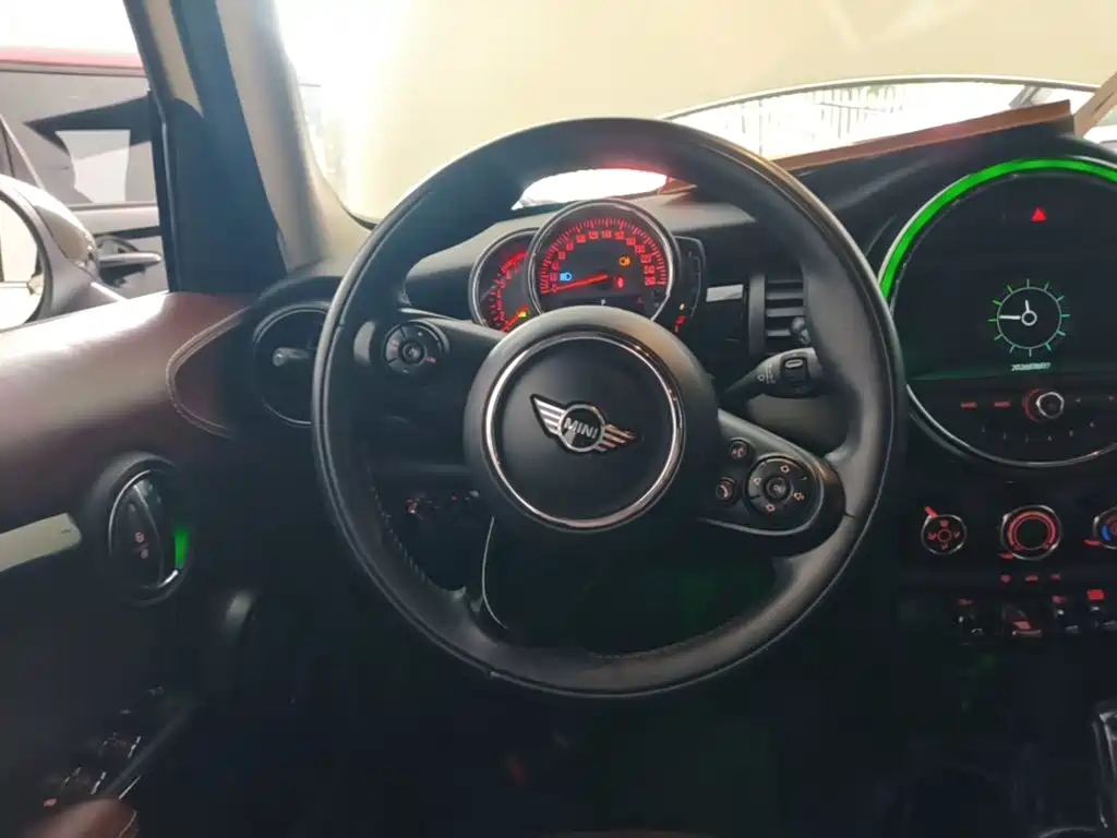 MINI Mini — миниатюра 11