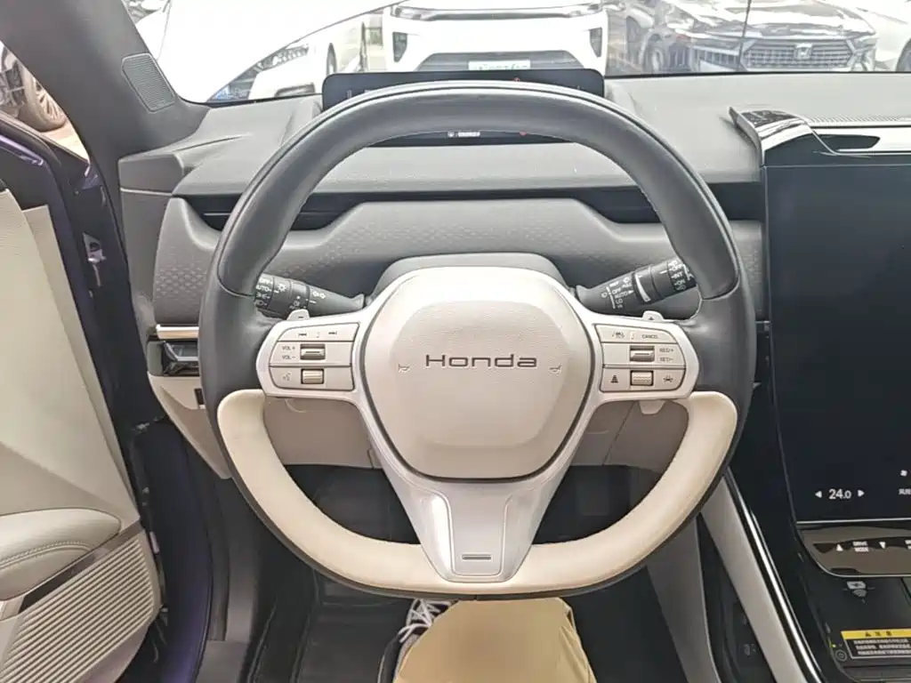 Honda P7 — миниатюра 11